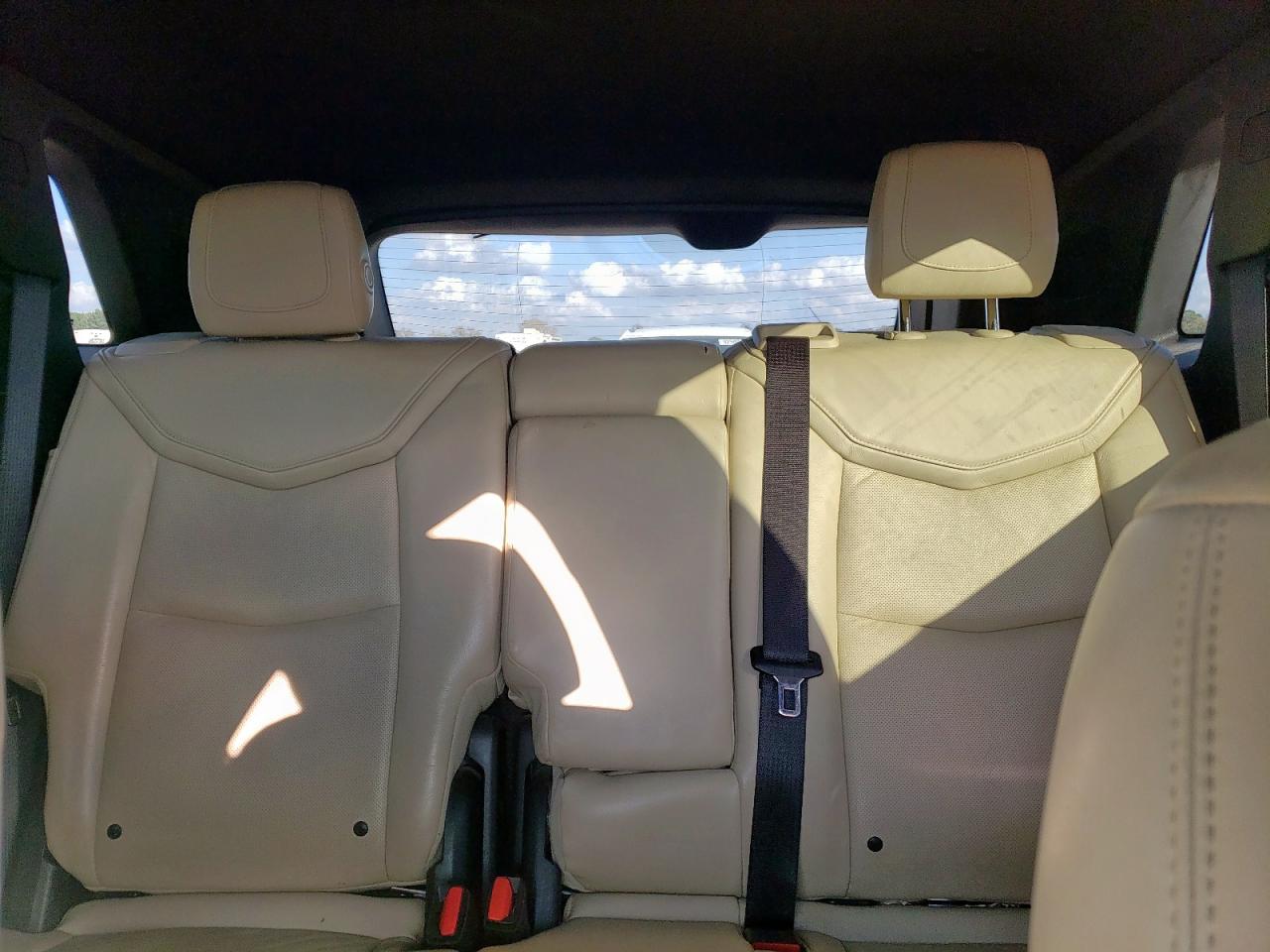 2017 Cadillac Xt5 Premium Luxury VIN: 1GYKNCRS3HZ195903 Lot: 92824145