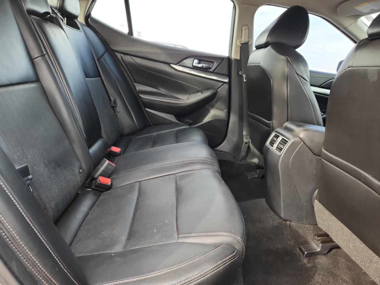 2019 Nissan Maxima S VIN: 1N4AA6AV6KC370231 Lot: 92804725