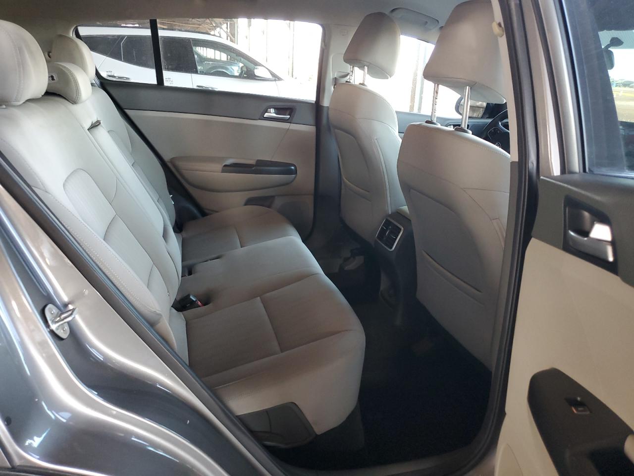 2017 Kia Sportage Lx VIN: KNDPM3AC8H7262123 Lot: 92265905