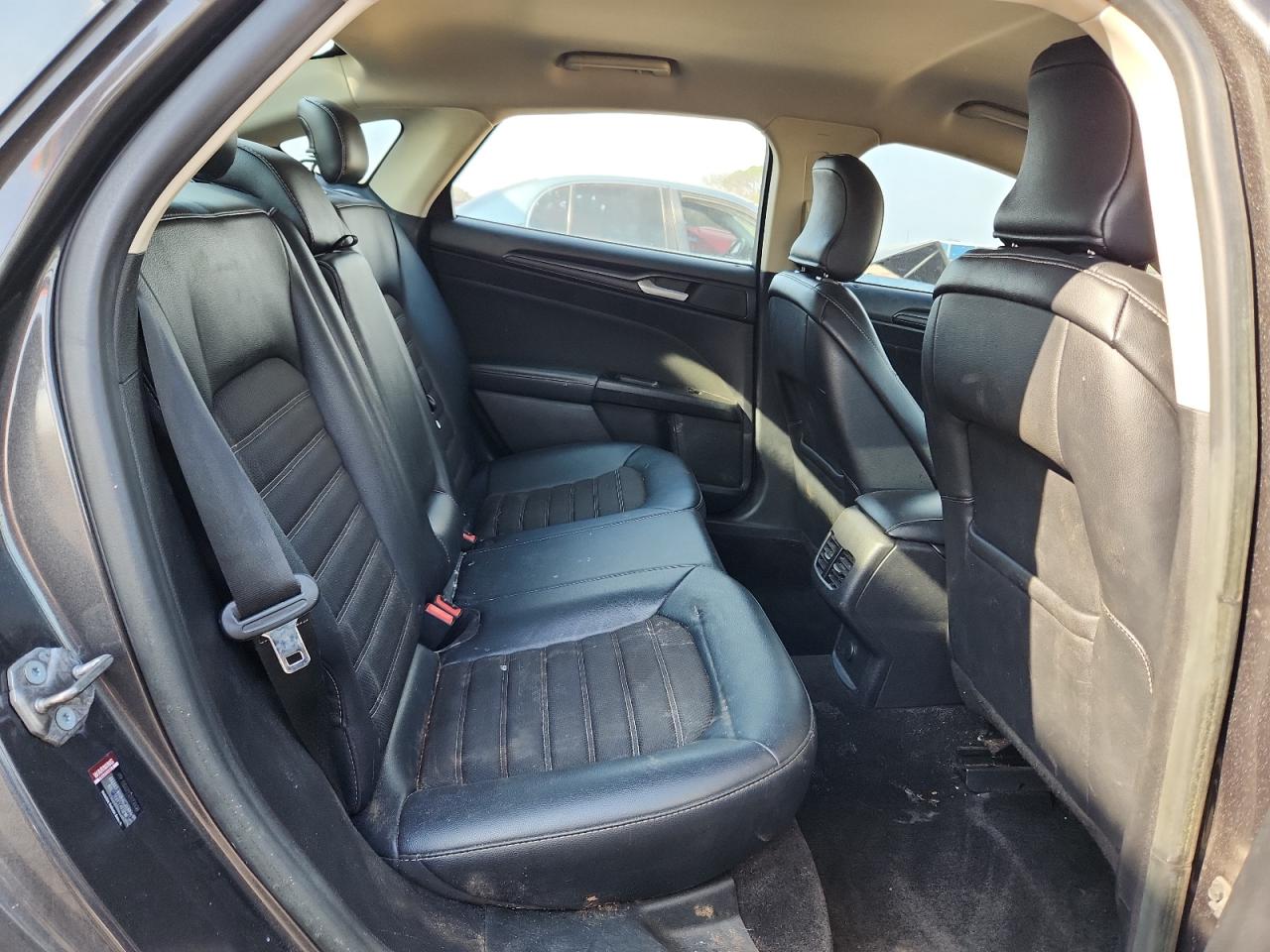 2018 Ford Fusion Se VIN: 3FA6P0HD9JR178932 Lot: 93146195