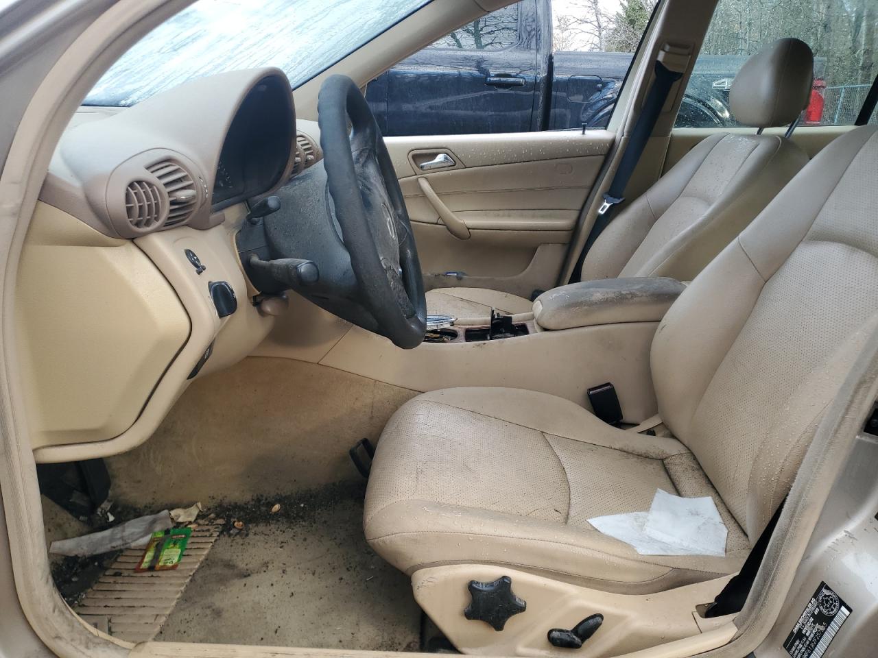 2002 Mercedes-Benz C 240 VIN: WDBRF61J62F257565 Lot: 92037425