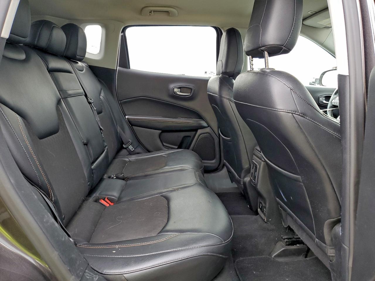 2017 Jeep Compass Latitude VIN: 3C4NJDBBXHT692971 Lot: 93394675