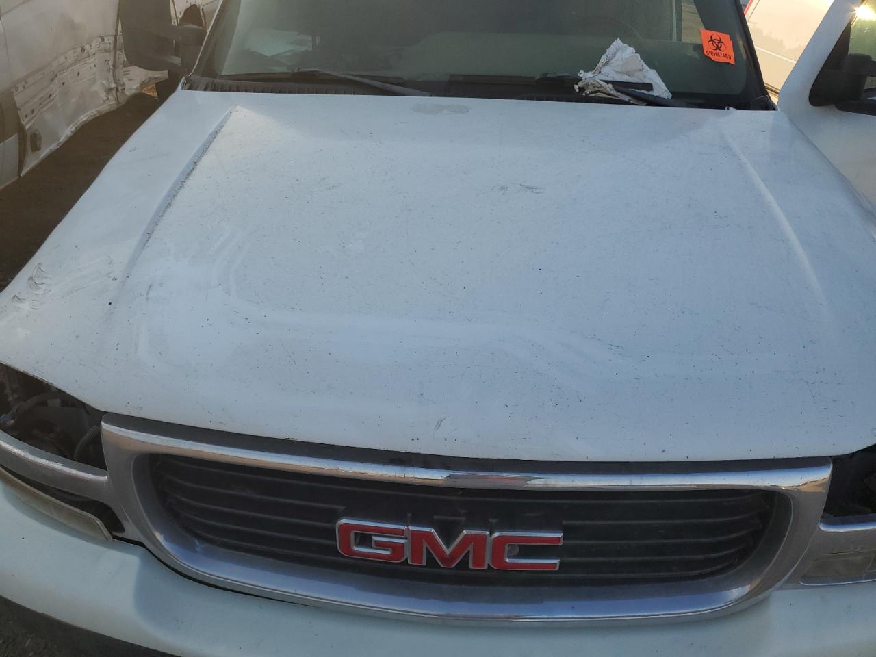 2002 GMC Sierra K1500 Heavy Duty VIN: 1GTGK13U12F108737 Lot: 91121235