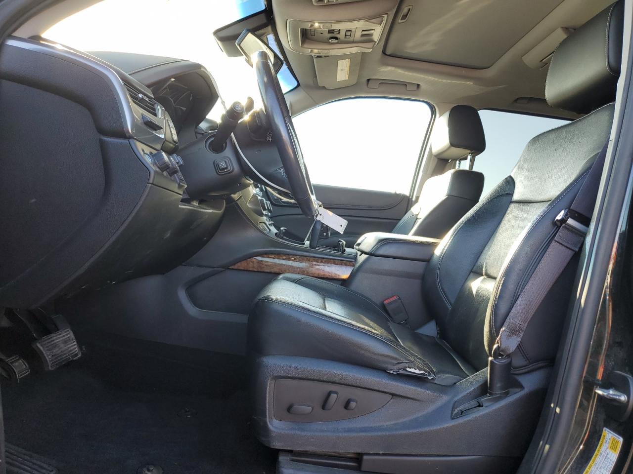 2016 Chevrolet Suburban K1500 Ltz VIN: 1GNSKJKC5GR362581 Lot: 92032445