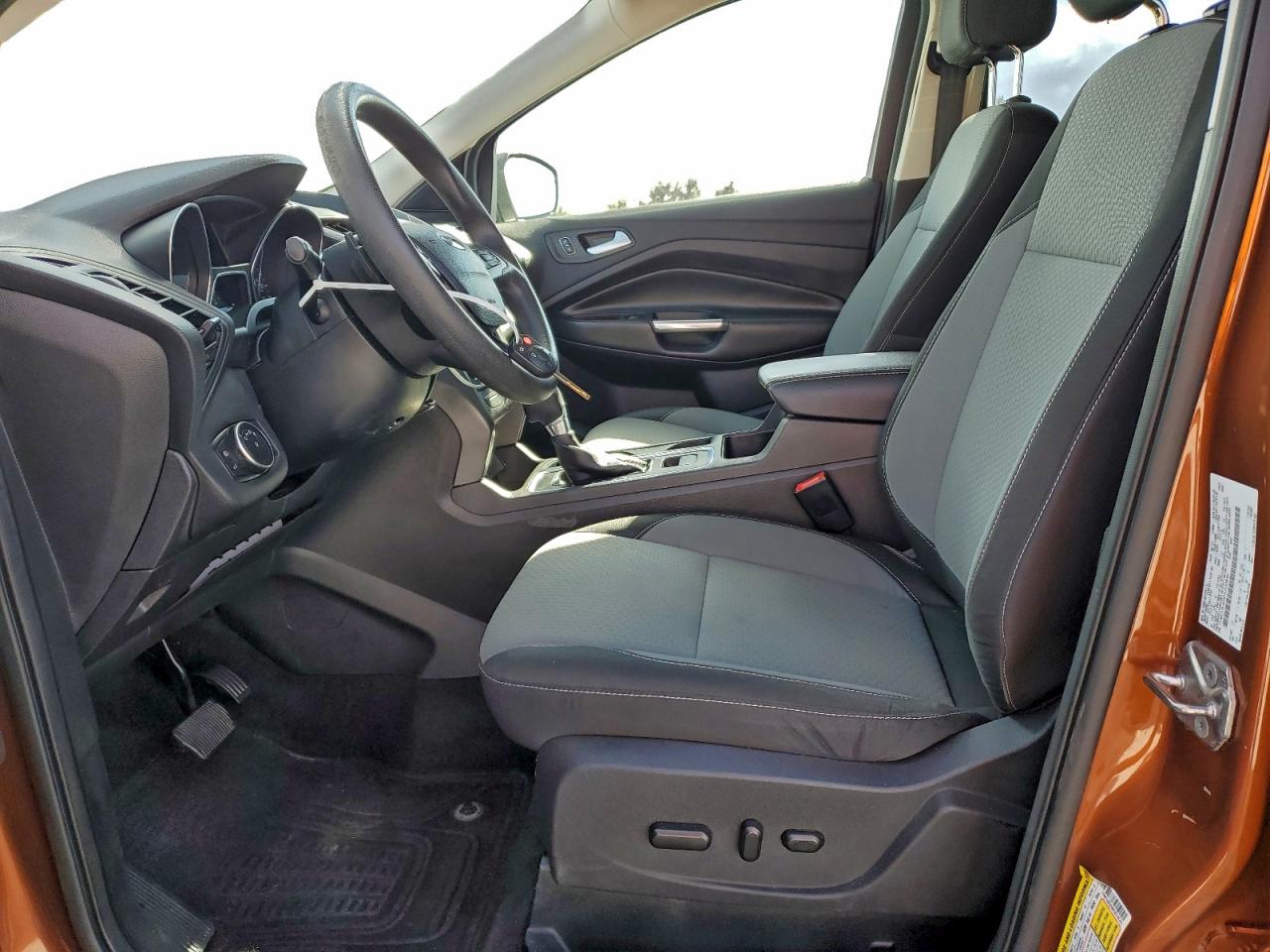 2017 Ford Escape Se VIN: 1FMCU0GD9HUE55620 Lot: 94298005