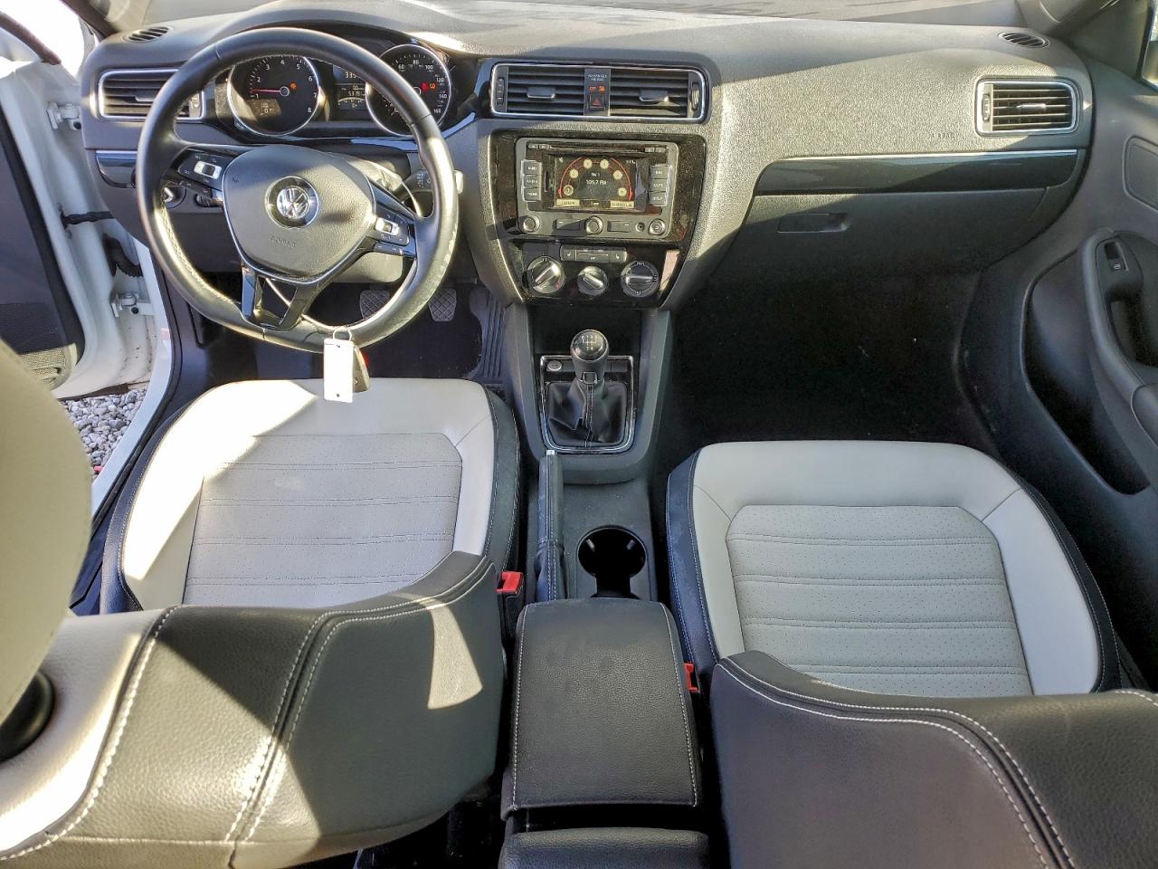 2015 Volkswagen Jetta Se VIN: 3VWB17AJ8FM340487 Lot: 93324835