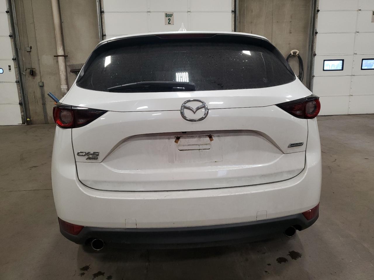 2018 Mazda Cx-5 Sport VIN: JM3KFBBMXJ0335813 Lot: 93412395