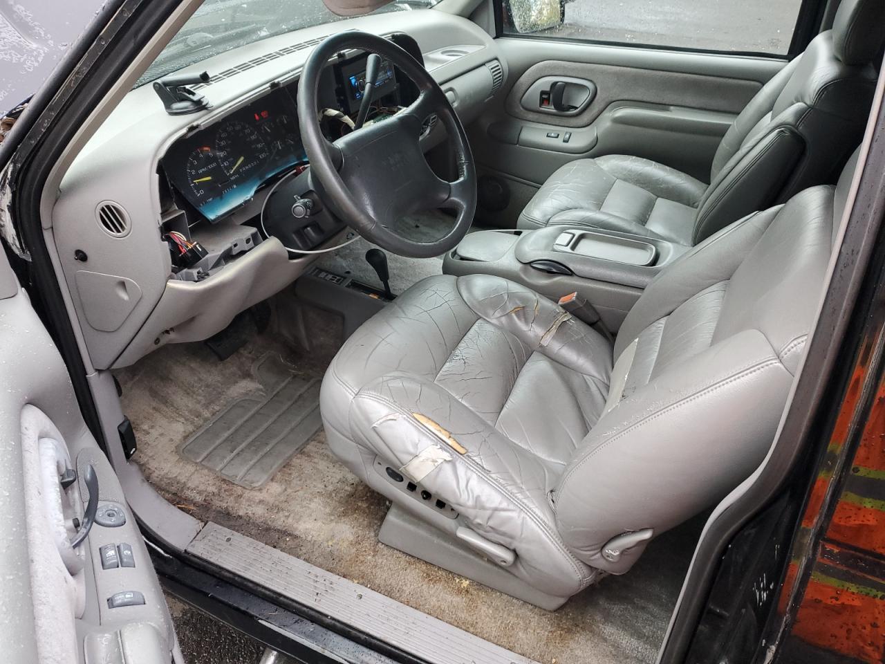 1995 GMC Yukon VIN: 1GKEK18KXSJ717891 Lot: 90953345