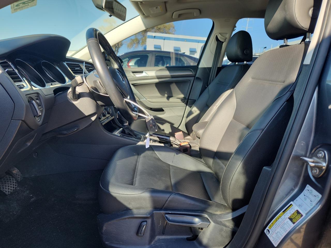 2018 Volkswagen Golf S VIN: 3VWG17AU4JM272276 Lot: 91042005