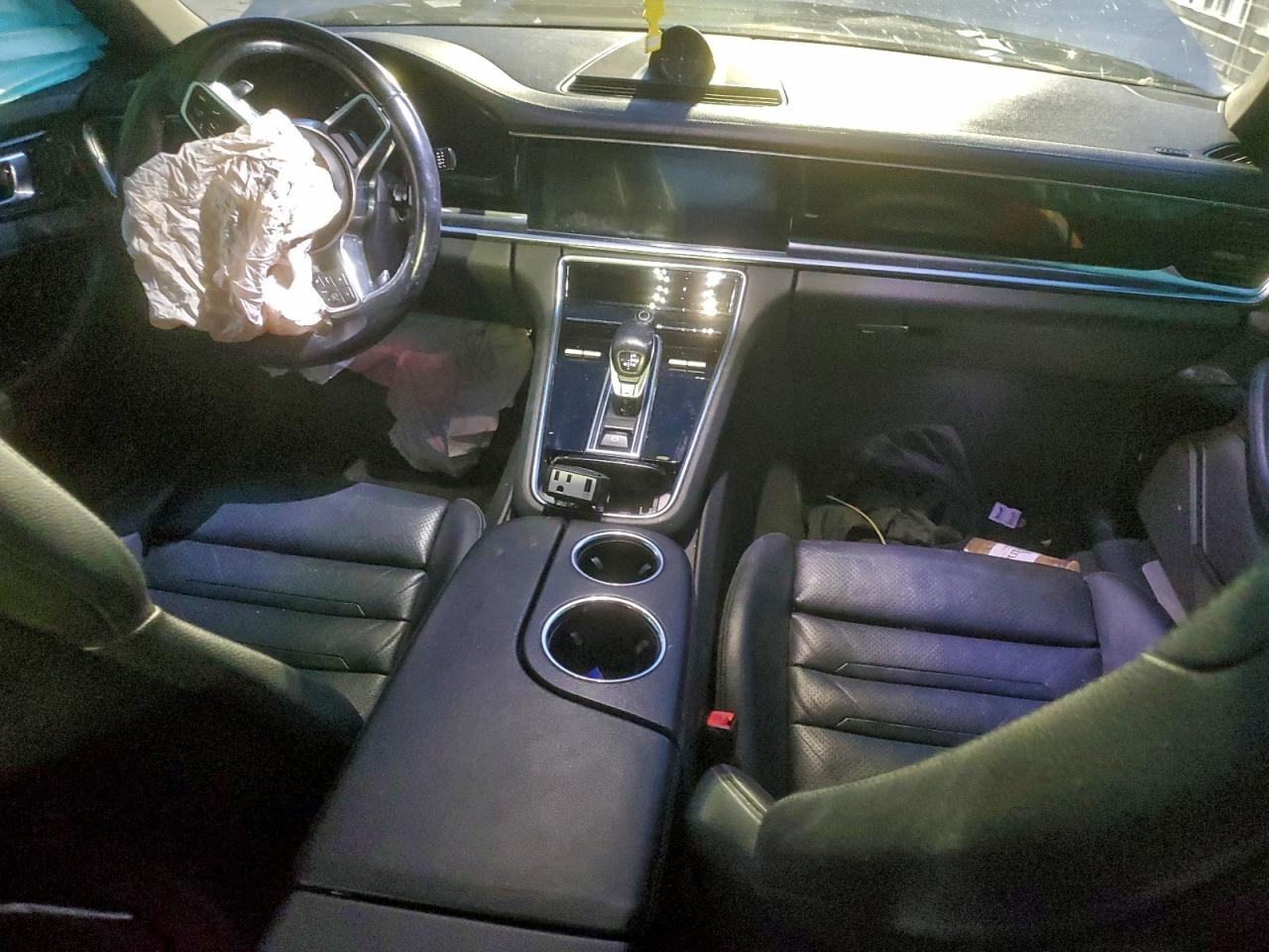 2017 Porsche Panamera 2 VIN: WP0AA2A7XHL101002 Lot: 95012725