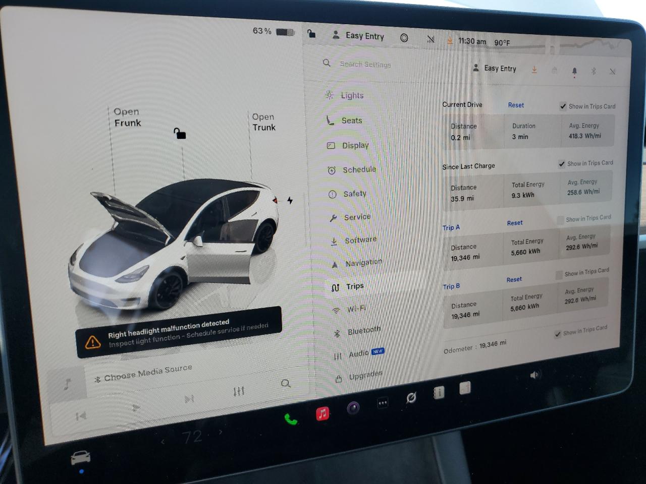 2023 Tesla Model Y VIN: 7SAYGDEF3PF708731 Lot: 92439725