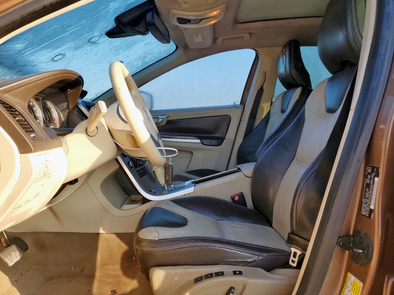 2011 Volvo Xc60 3.2 VIN: YV4952DL0B2168346 Lot: 91842025