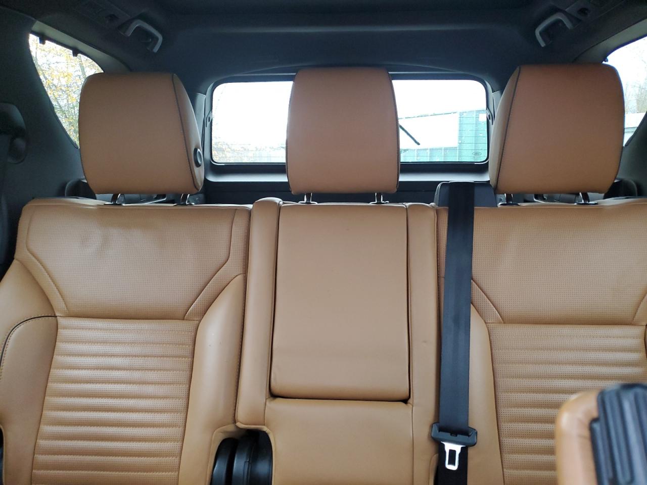 2017 Land Rover Discovery Hse Luxury VIN: SALRHBBV5HA024331 Lot: 92116335