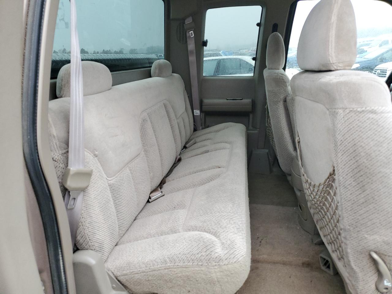 1997 GMC Sierra K1500 VIN: 2GTEK19R7V1570189 Lot: 92730255