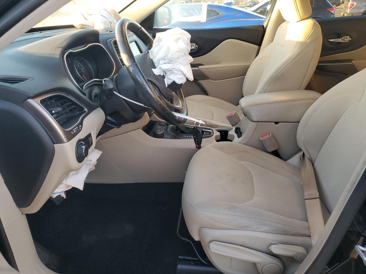 2020 Jeep Cherokee Latitude VIN: 1C4PJMCB0LD555513 Lot: 91432075