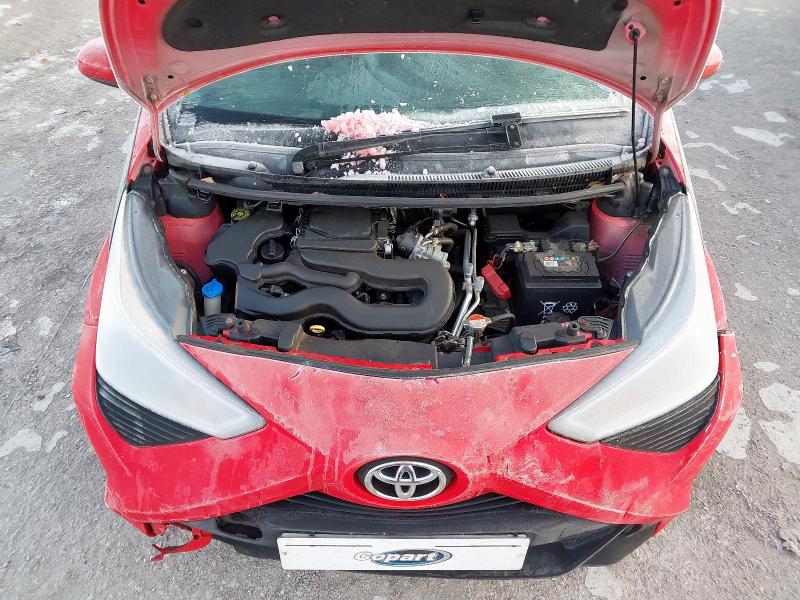 2019 TOYOTA AYGO 1.0 VVT-I X-PLAY 5DR