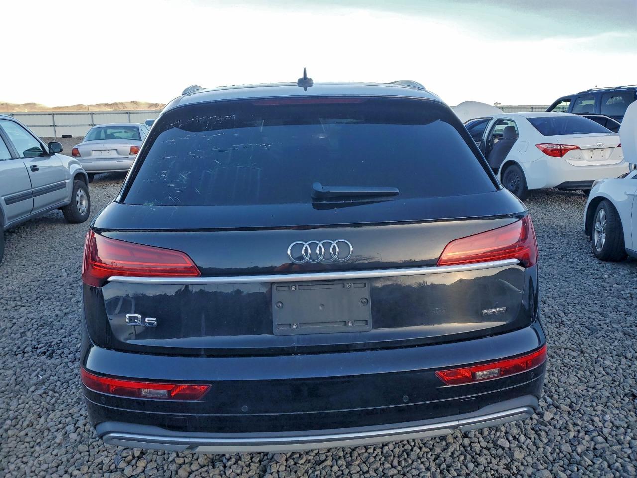 2021 Audi Q5 Premium Plus VIN: WA1BAAFY9M2115788 Lot: 94092315