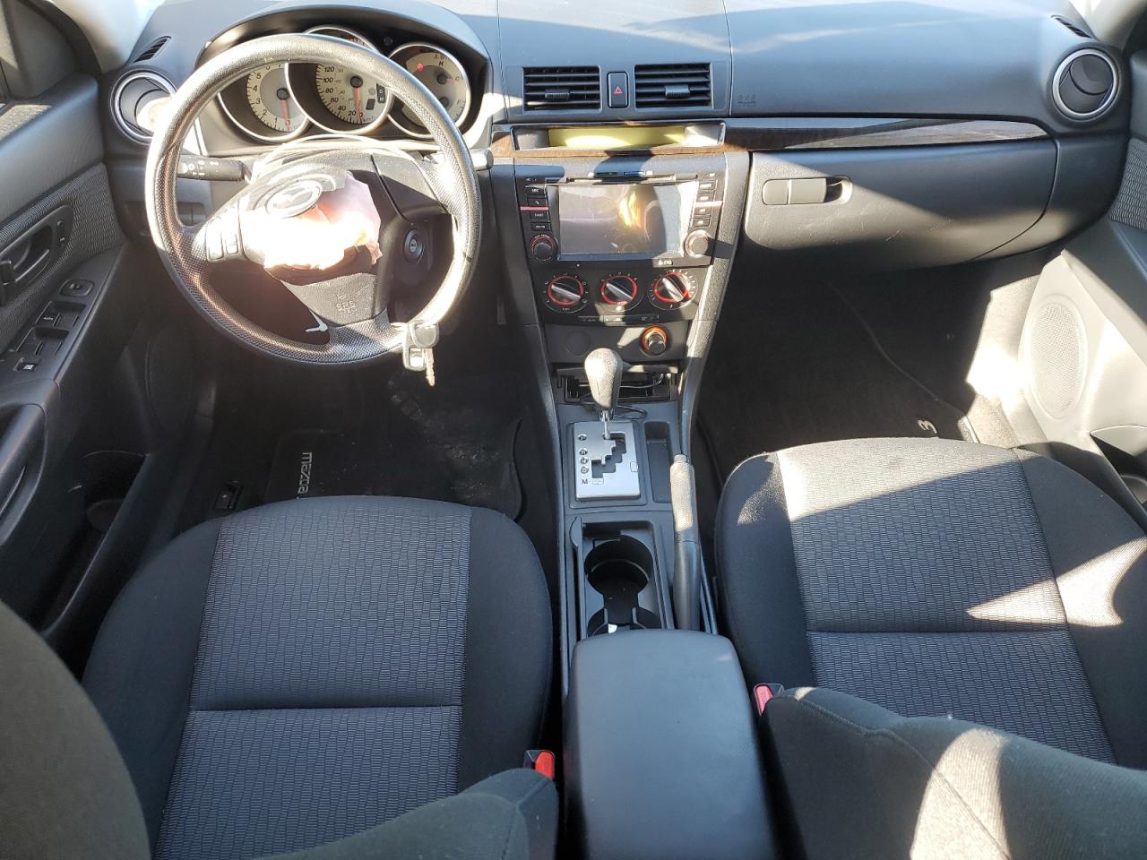 2008 Mazda 3 I VIN: JM1BK32F181799010 Lot: 91163535