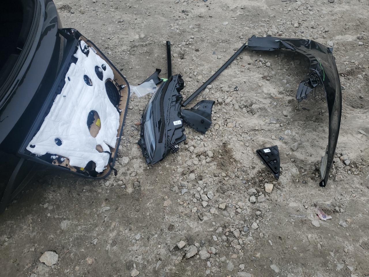 2025 Tesla Model 3 VIN: 5YJ3E1EB4SF943348 Lot: 92234655