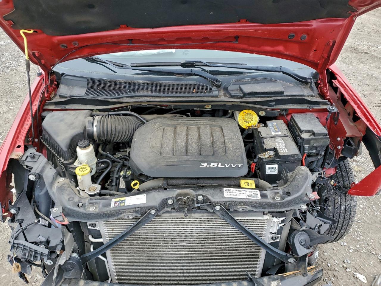 2015 Dodge Grand Caravan R/T VIN: 2C4RDGEG2FR687183 Lot: 93963245