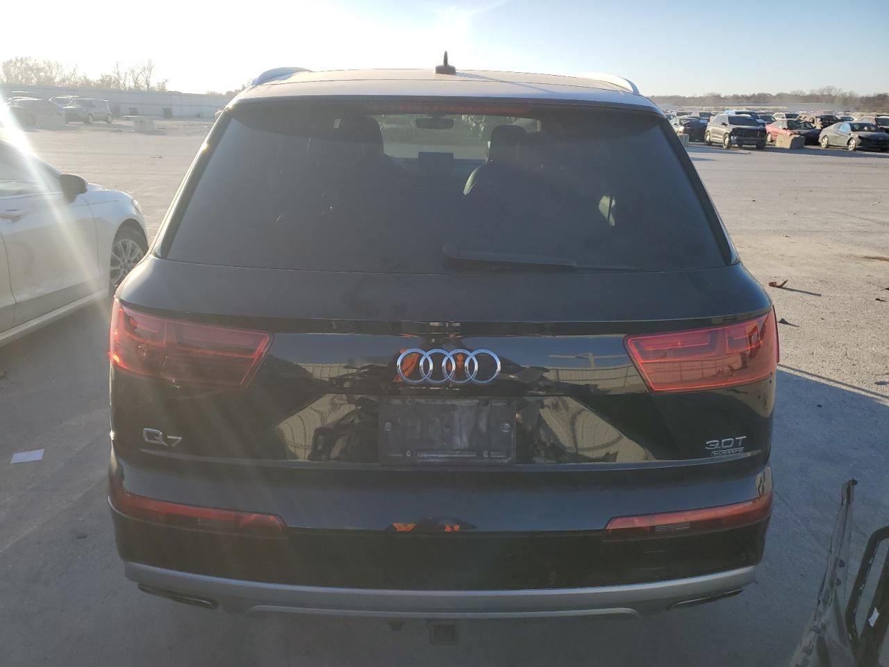 2017 Audi Q7 Prestige VIN: WA1VAAF71HD022620 Lot: 93537845