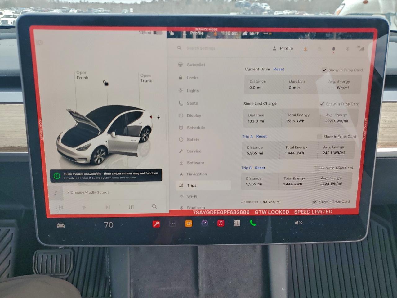 2023 Tesla Model Y VIN: 7SAYGDEE0PF682886 Lot: 94599975