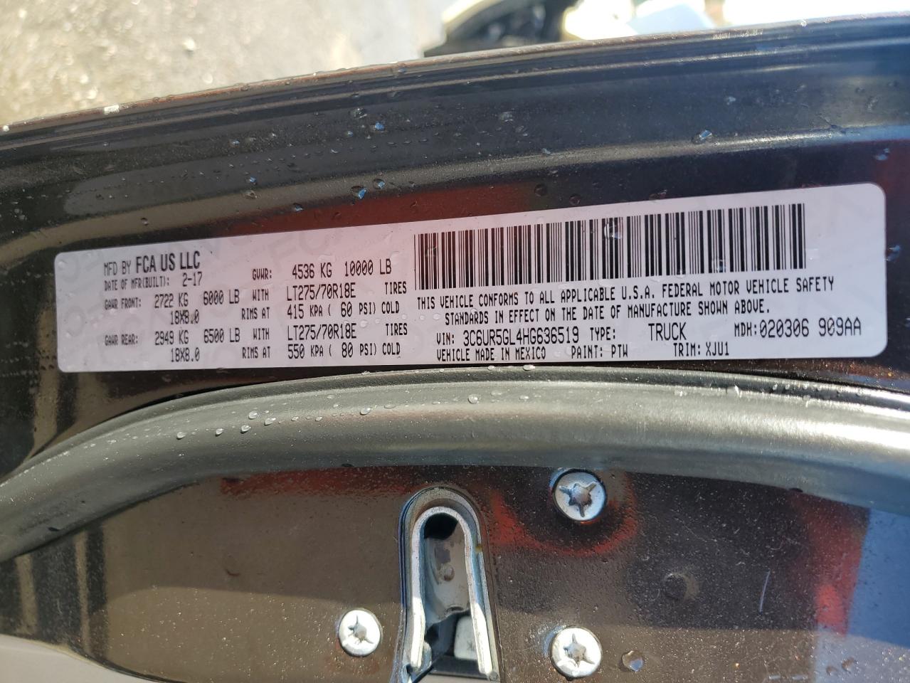 2017 Ram 2500 Longhorn VIN: 3C6UR5GL4HG636519 Lot: 93288945