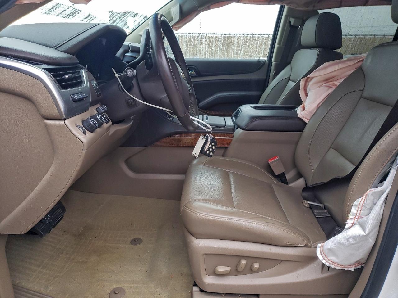 2017 Chevrolet Suburban K1500 Premier VIN: 1GNSKJKC0HR224562 Lot: 94260225