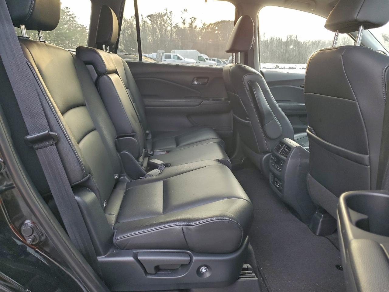 2020 Honda Pilot Touring VIN: 5FNYF6H9XLB063734 Lot: 93358575