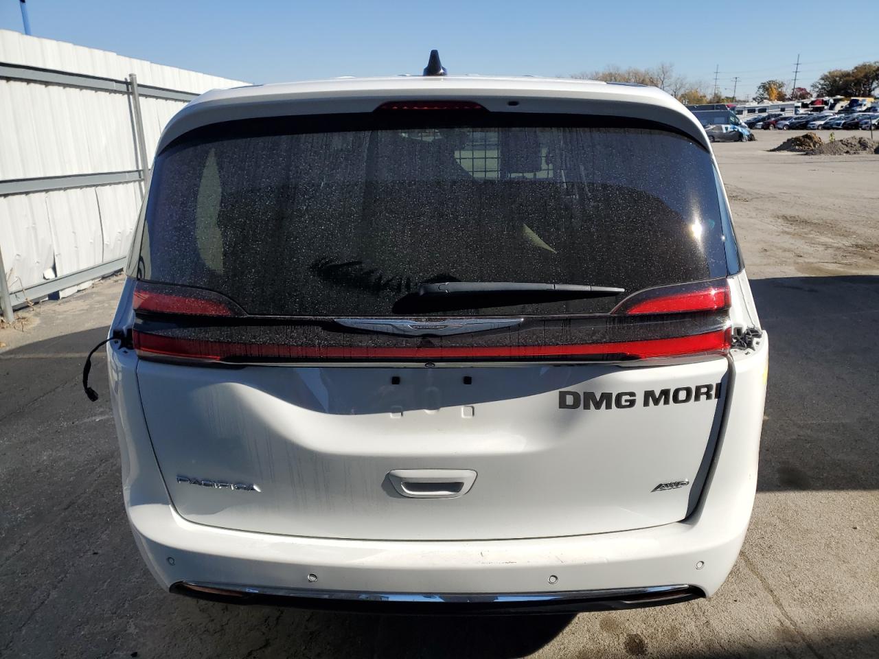 2023 Chrysler Pacifica Touring L VIN: 2C4RC3BG4PR556242 Lot: 90445985