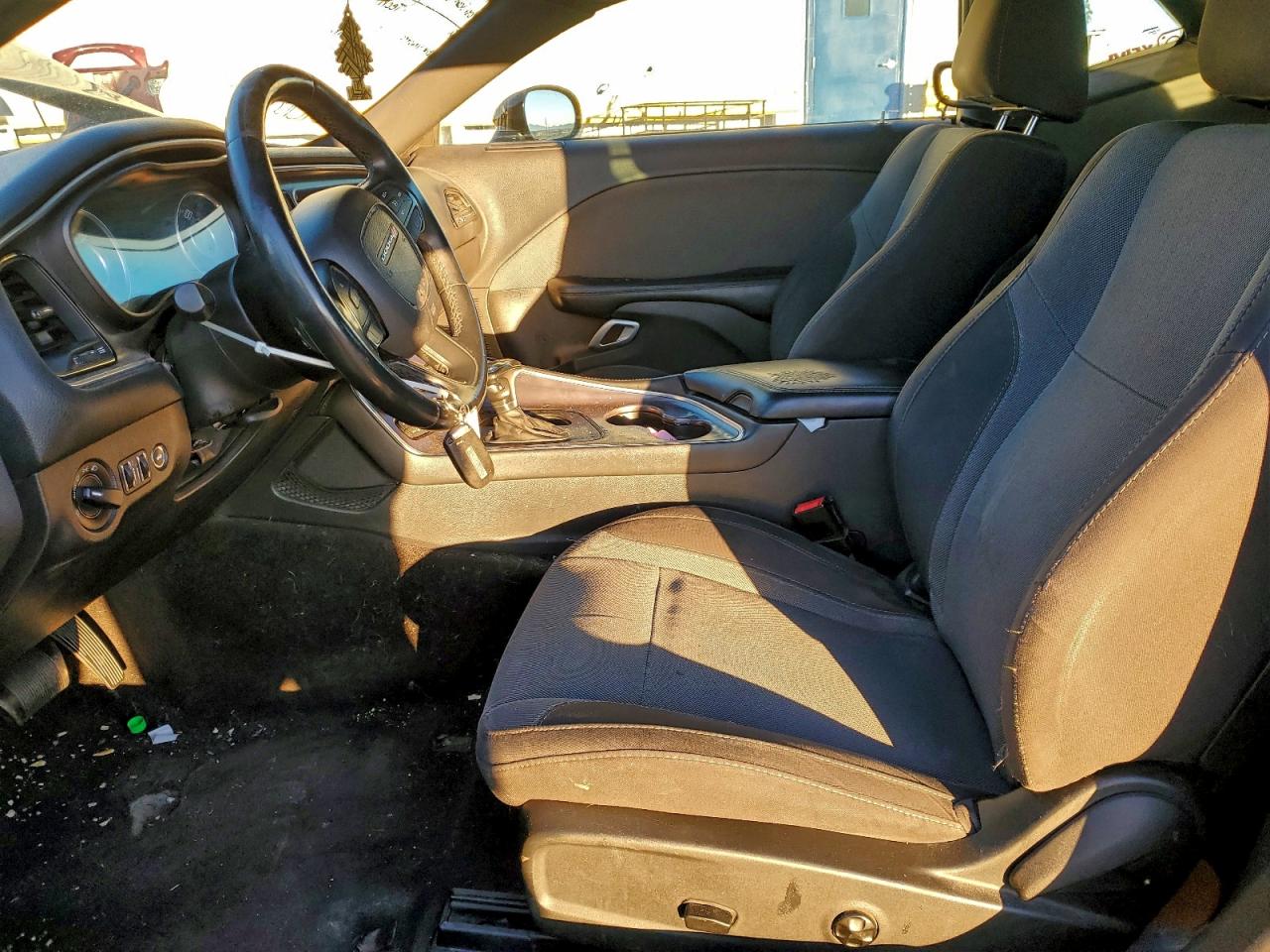 2015 Dodge Challenger Sxt VIN: 2C3CDZAG8FH888295 Lot: 94341675