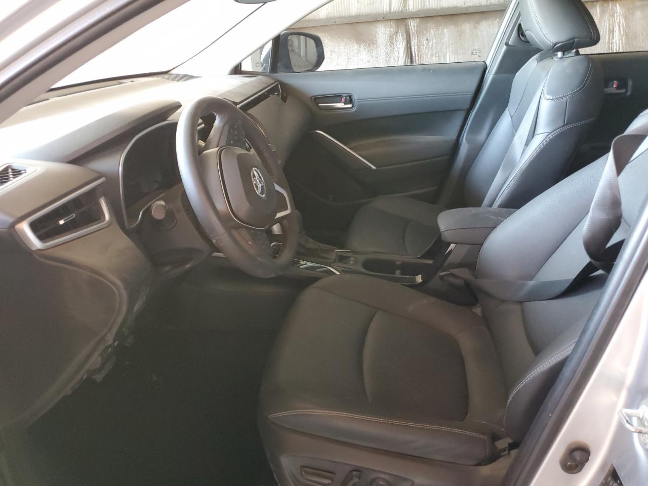 2023 Toyota Corolla Cross Xle VIN: 7MUEAAAG4PV052913 Lot: 92923055