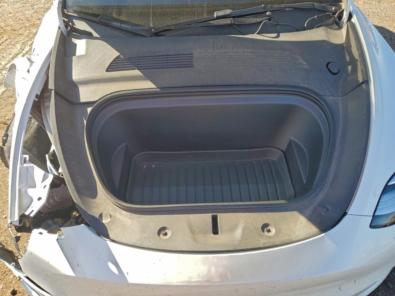 2023 Tesla Model Y VIN: 7SAYGDEE4PA097869 Lot: 92077735