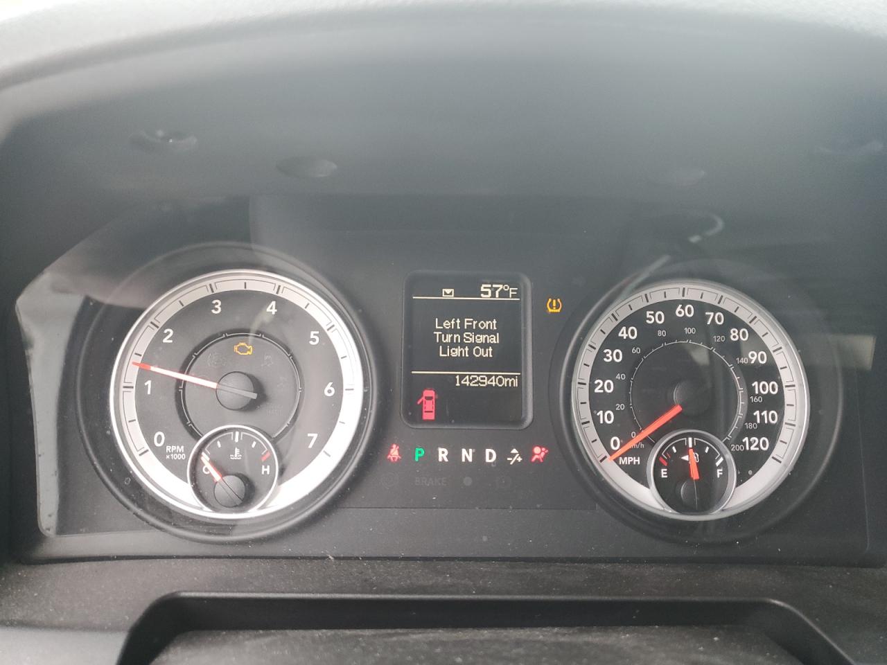 2013 Ram 2500 St VIN: 3C6TR5CT1DG570863 Lot: 93456825