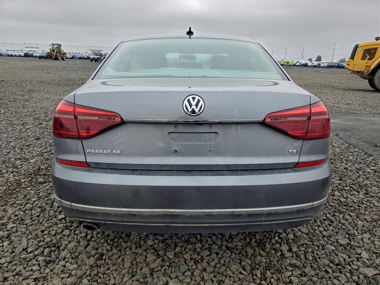 2017 Volkswagen Passat Se VIN: 1VWBT7A3XHC004100 Lot: 93832645