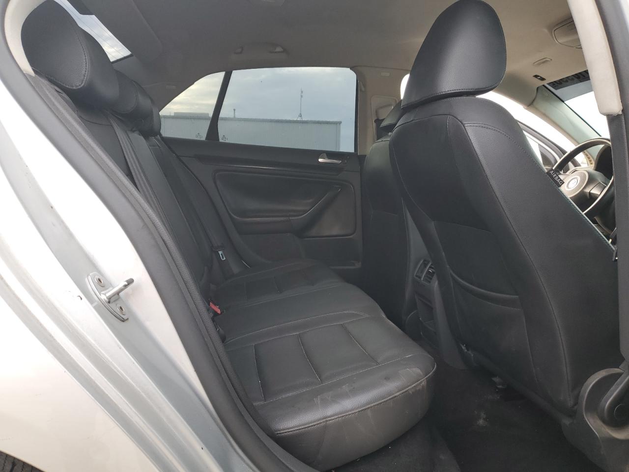 2007 Volkswagen Jetta 2.5 VIN: 3VWPG71K37M111164 Lot: 92010995