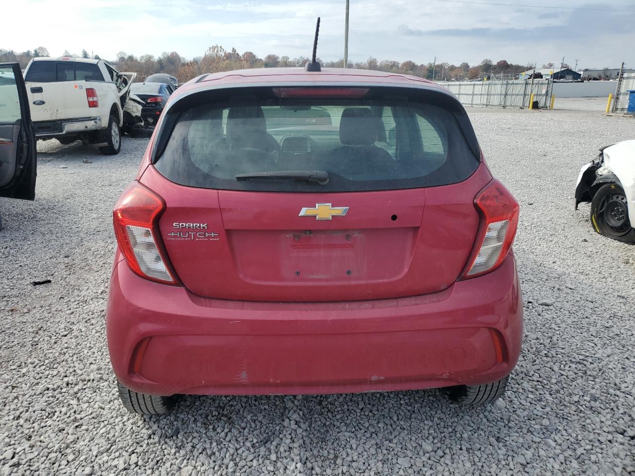 2019 Chevrolet Spark Ls VIN: KL8CA6SA7KC743817 Lot: 92372335