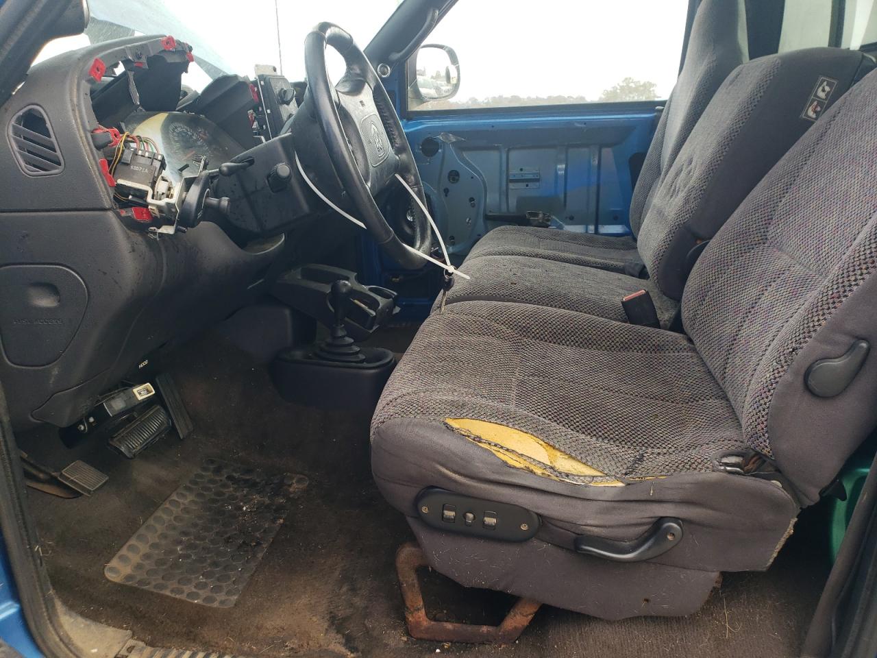 1998 Dodge Ram 1500 VIN: 1B7HF16Z6WS640885 Lot: 92513655