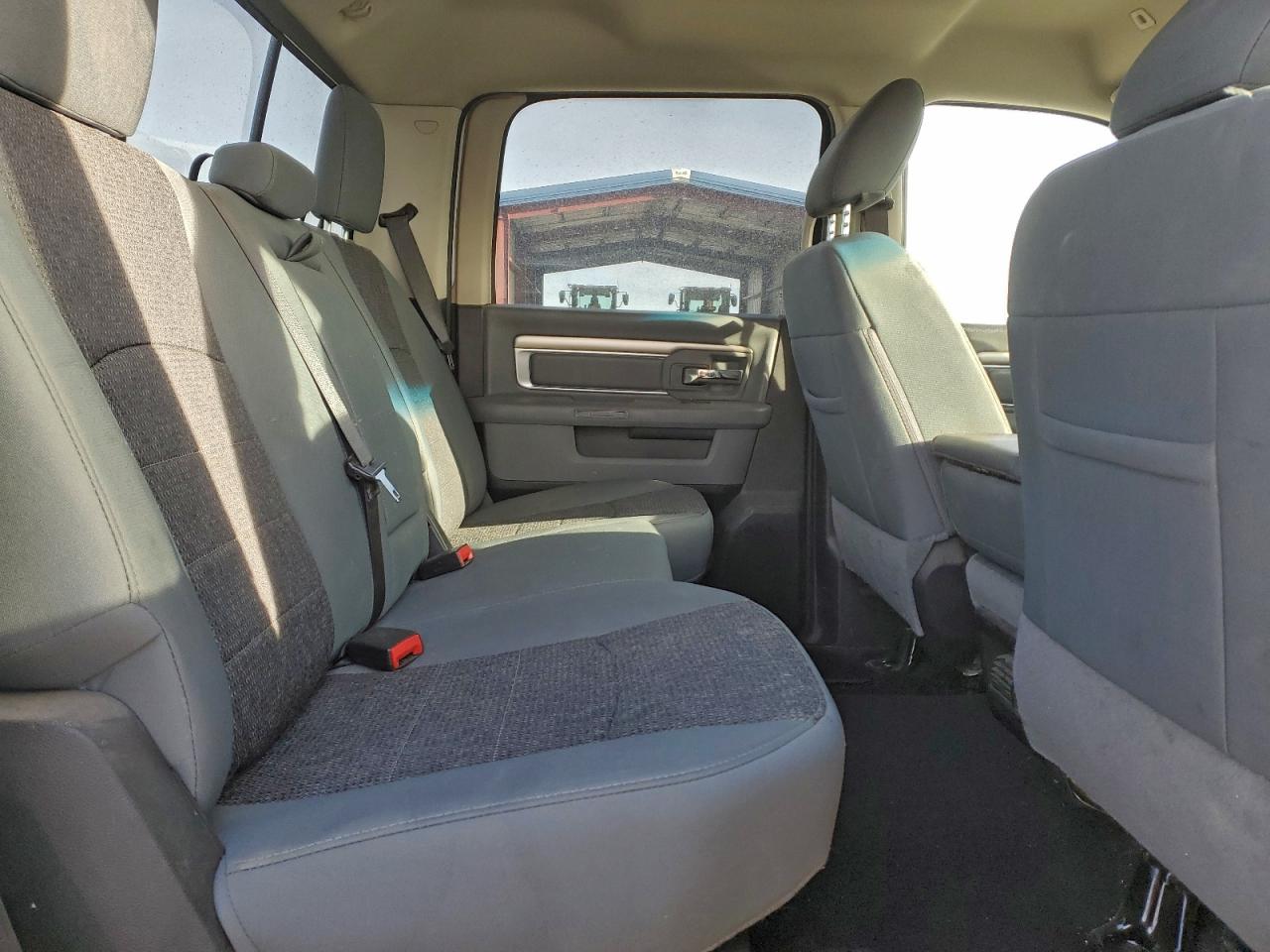 2018 Ram 1500 Slt VIN: 1C6RR7LT4JS307566 Lot: 92855405