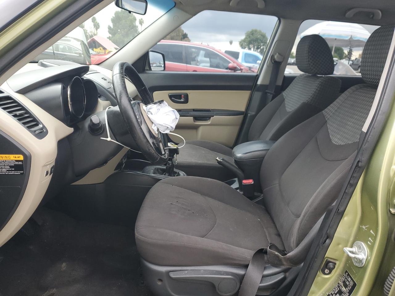 2010 Kia Soul + VIN: KNDJT2A29A7140211 Lot: 93240665