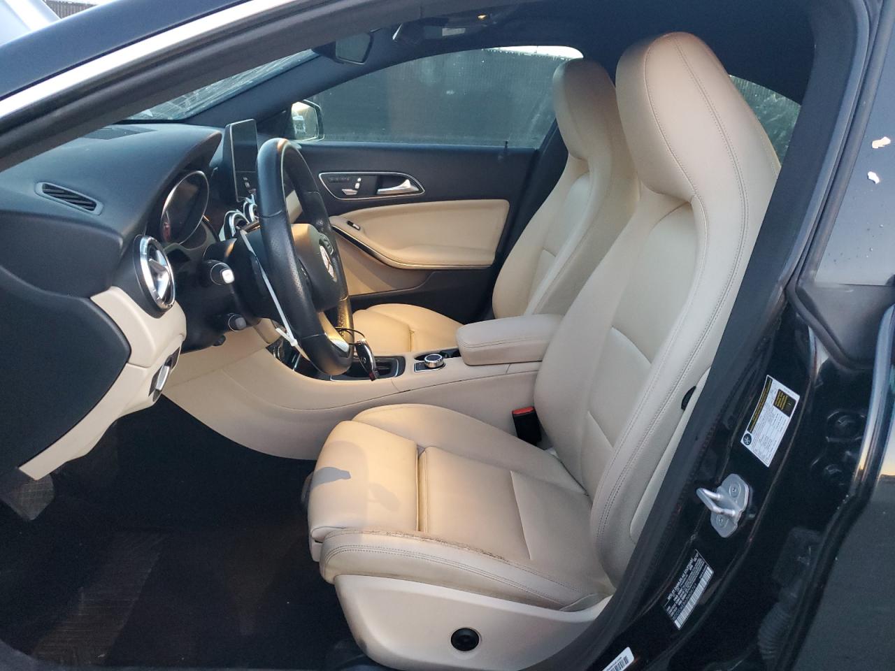 2018 Mercedes-Benz Cla 250 VIN: WDDSJ4EB6JN606761 Lot: 92733465