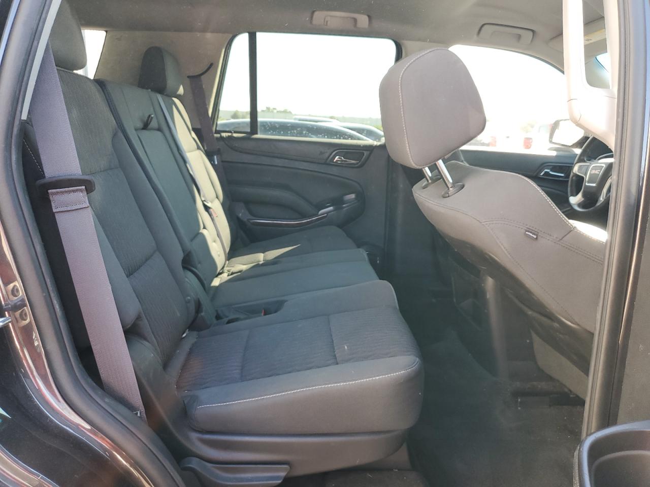 2015 GMC Yukon Sle VIN: 1GKS1AKC7FR267583 Lot: 93015855