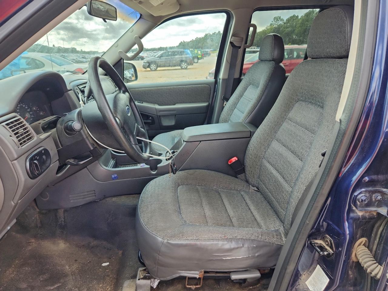 2003 Ford Explorer Xls VIN: 1FMZU72KX3ZB27921 Lot: 94136015