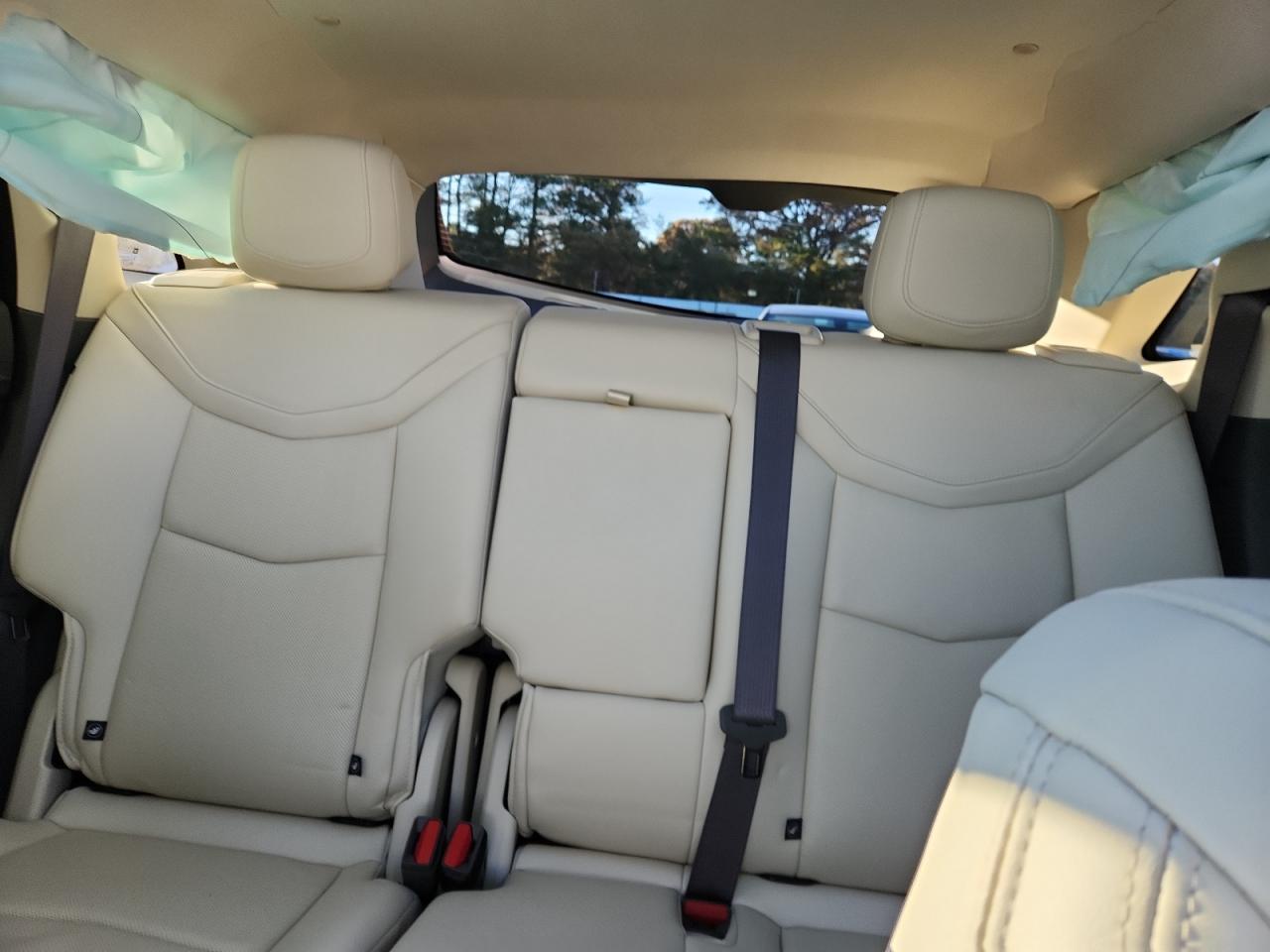 2022 Cadillac Xt5 Premium Luxury VIN: 1GYKNCR45NZ175536 Lot: 92162435