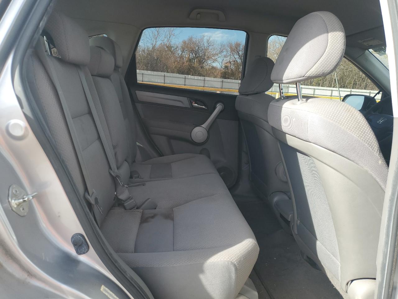 2007 Honda Cr-V Lx VIN: JHLRE38327C080129 Lot: 93323055