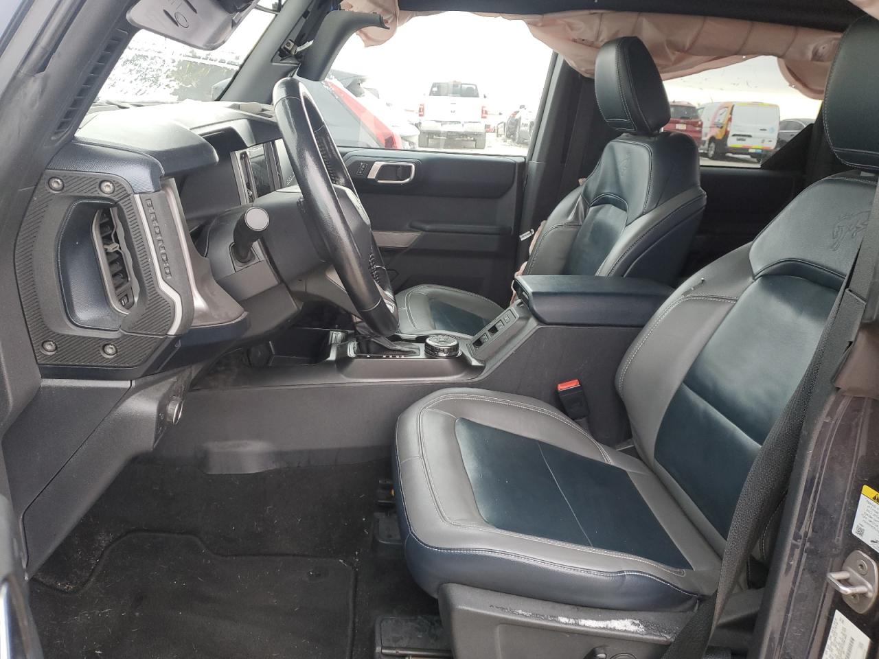 2021 Ford Bronco Base VIN: 1FMDE5BH7MLA92694 Lot: 92233955