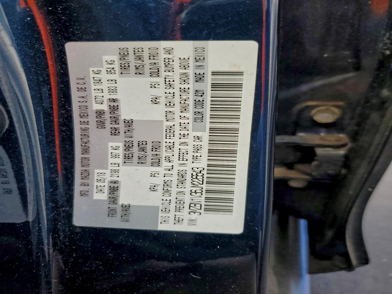 2018 Mazda 3 Touring VIN: 3MZBN1V36JM226543 Lot: 94028195