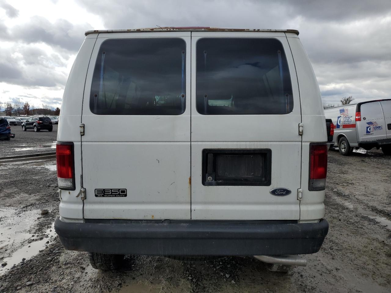 2003 Ford Econoline E350 Super Duty Wagon VIN: 1FBNE31LX3HB26975 Lot: 92795565