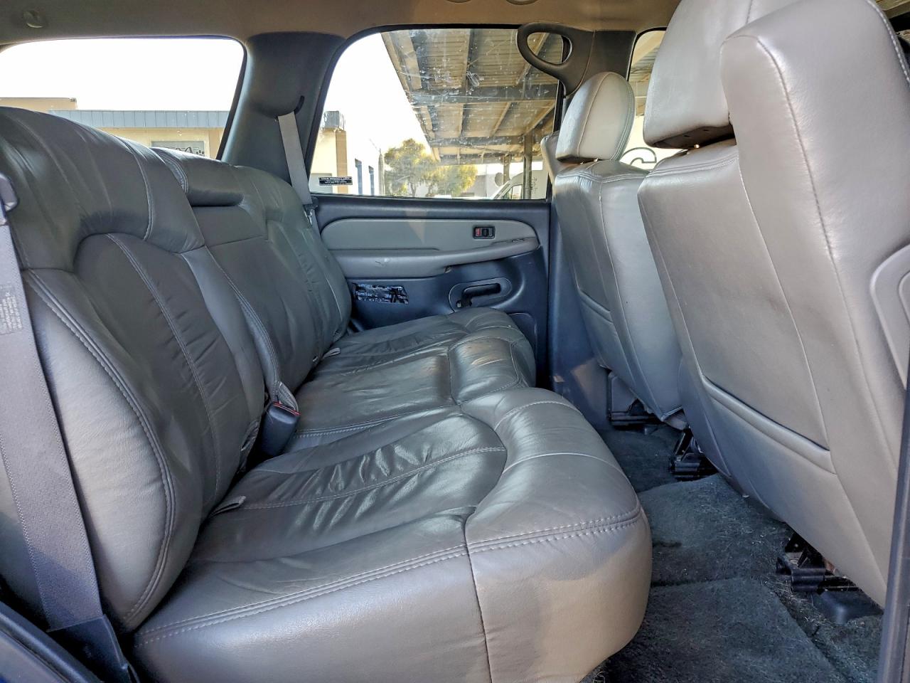 2002 Chevrolet Tahoe K1500 VIN: 1GNEK13T52J230634 Lot: 94095905