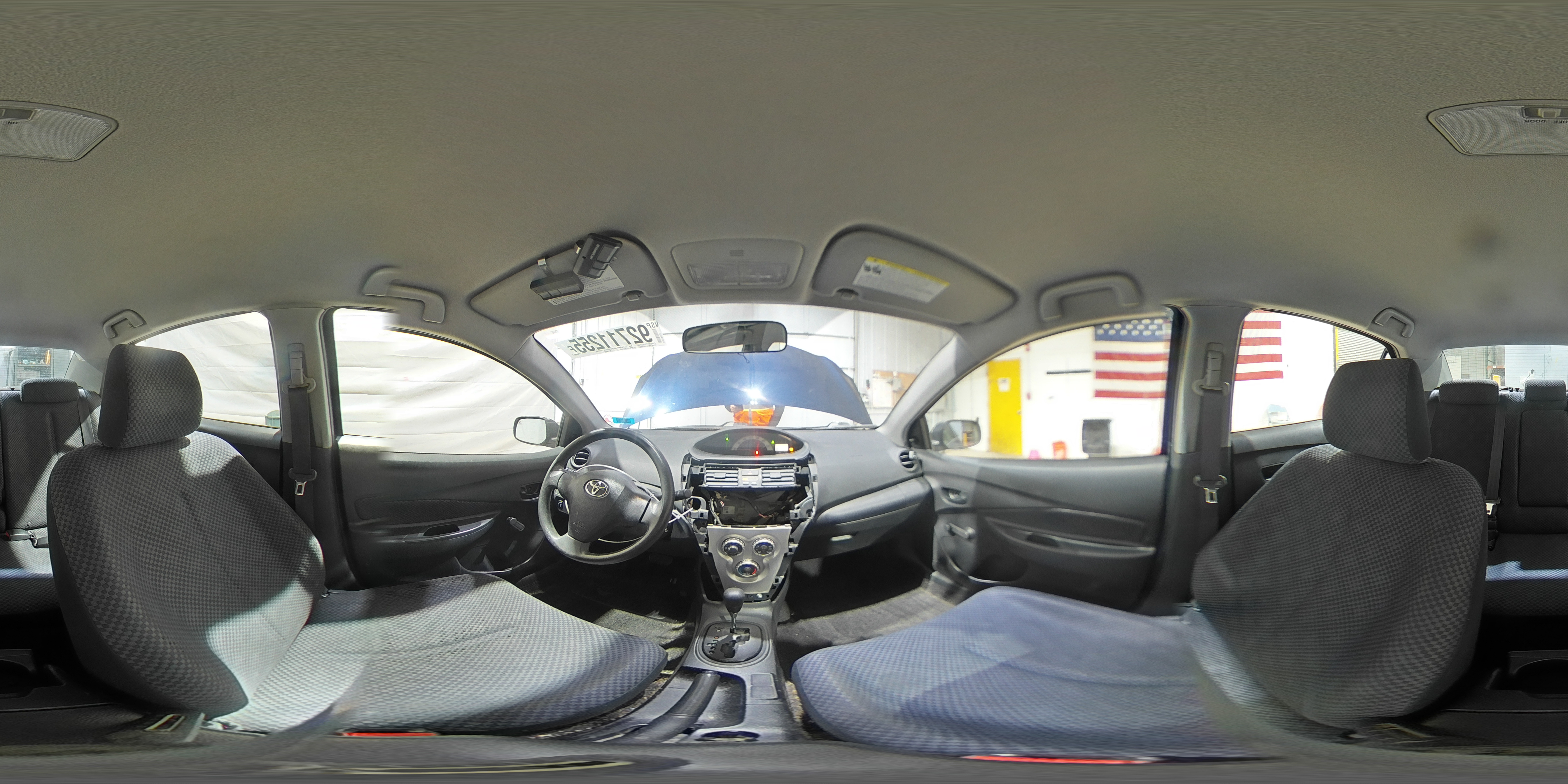 2008 Toyota Yaris VIN: JTDBT923881206605 Lot: 92711255